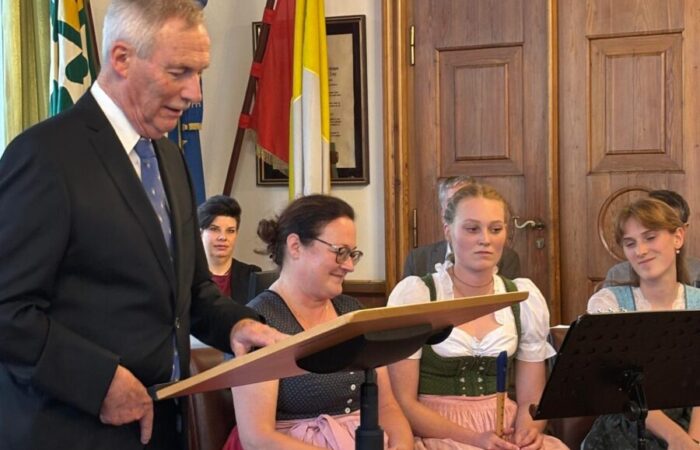 Luitpold Braun sen. zum Ehrenbürger ernannt